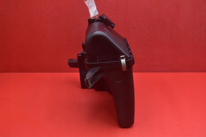 фото №5, Корпус фильтра воздуха 63j-r01 197400-2230 suzuki liana 1.6 16v 106 km