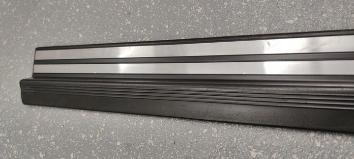 фото №5, Mercedes w210 накладка порога передня 2106800135