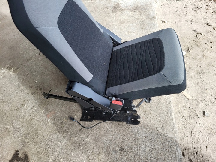 фото №7, Сиденье зад 3 ряд левый citroen c4 picasso ii