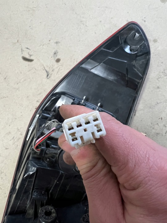 фото №8, Hyundai i30 iii 17- універсал лампа права задня зад led європа