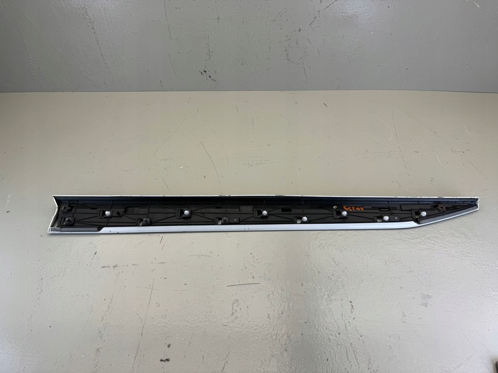 фото №13, Skoda superb iii 3 15-24r планка дверь правый перед правая передняя 3v0853294