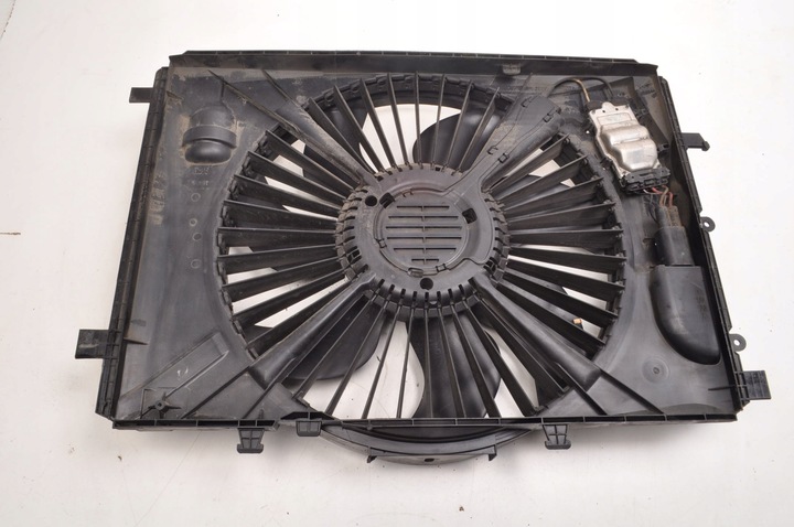 фото №10, Mercedes w207 2.2 cdi вентилятор радіатор a2045000393