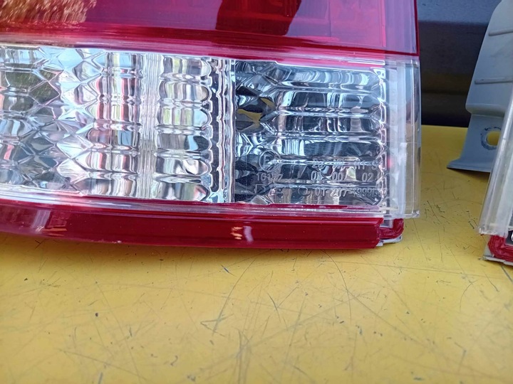 фото №7, Honda insight ii лампа зад ліва права eu