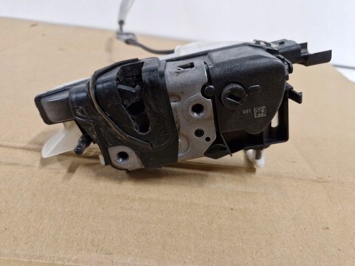 фото №6, Citroen c3 iii 3 замок двері лівий перед a048069 123981 6 pin європа