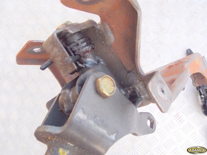 фото №5, Kia pregio 2.7d 98r - колонка кермова