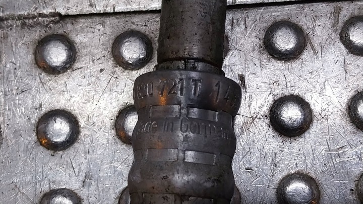 фото №6, Трубка  кондиціонер 1j0820721t vw golf iv octavia i leon i a3 8l 1.9 tdi