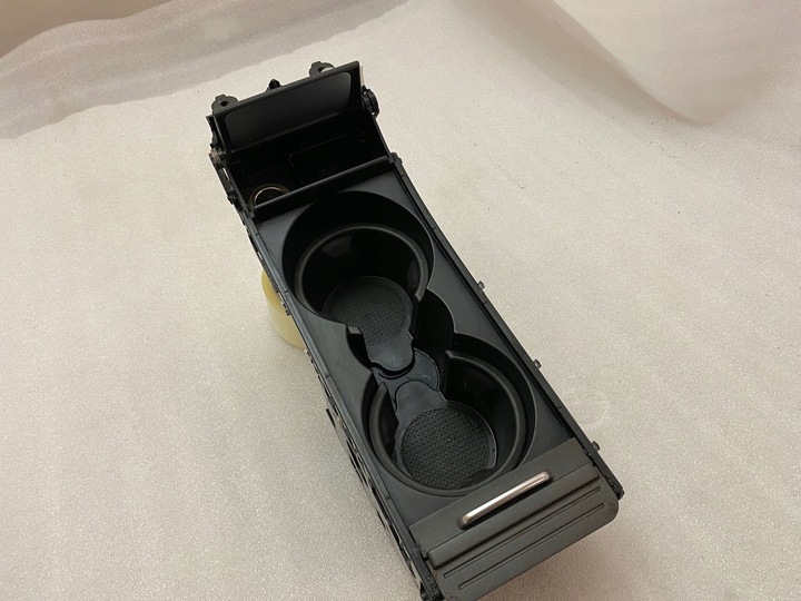 фото №7, Land rover range rover sport l320 переднее держатель na кружка туннеля среднего