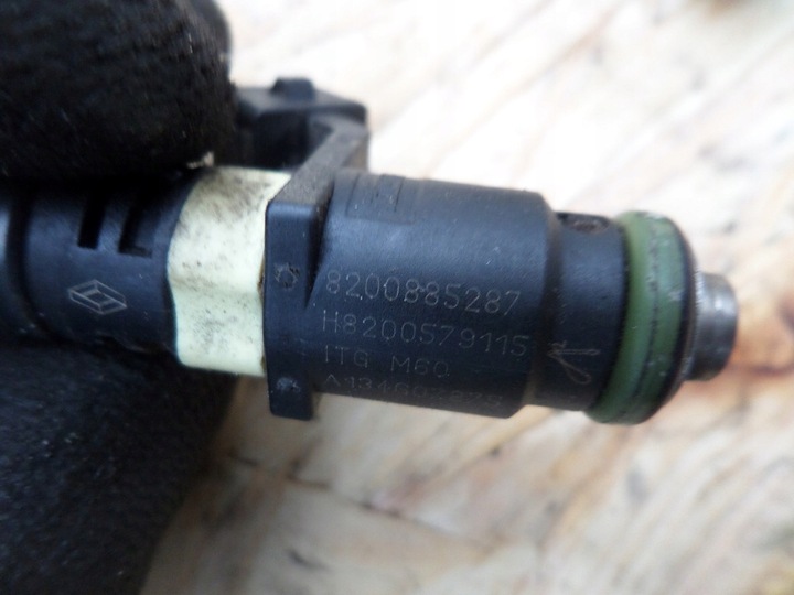 фото №7, Форсунка инжектор modus renault clio 3 1.2 tce