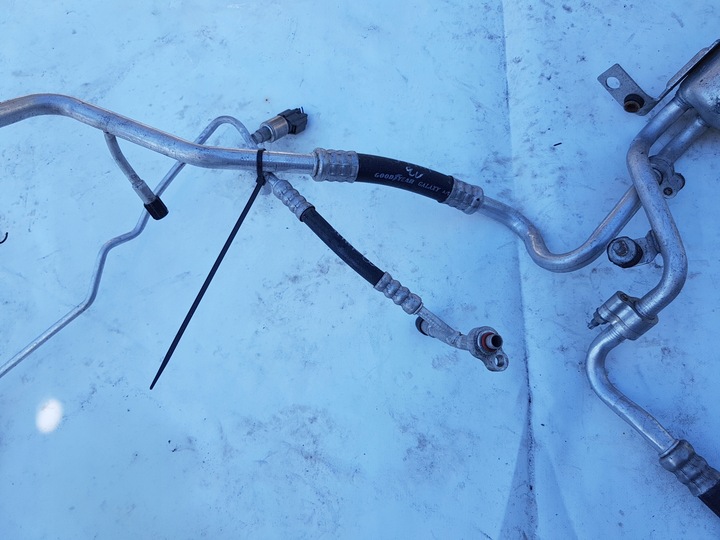 фото №10, Шланг кондиционера ford c-max 2.0 tdci