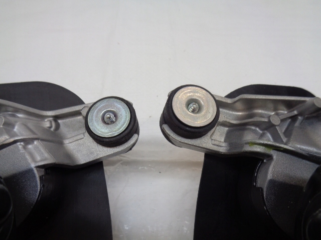 фото №14, Kpl. 2x оригінальний номер двигун двірник лівий i правий перед citroen c5 iii 6405lc