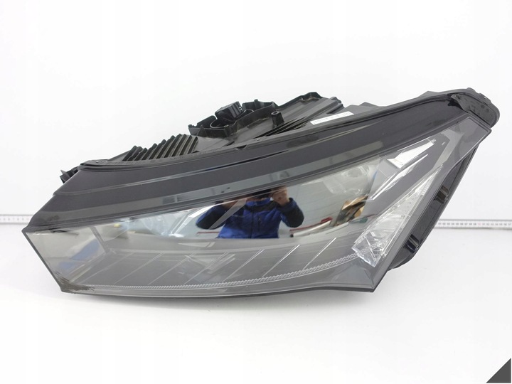 фото №1, Skoda enyaq iv электрический 5lb 20- лампа полный led crystal lighting левая перед