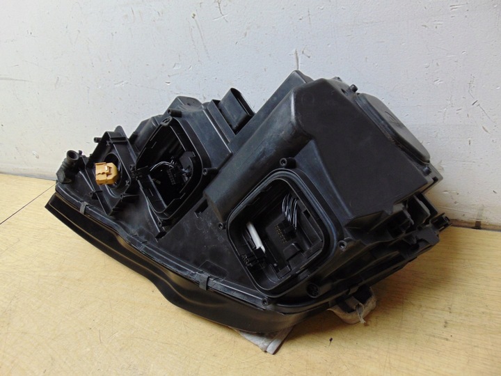 фото №12, Лампа правая перед audi a7 4g8 4g8941034c европа