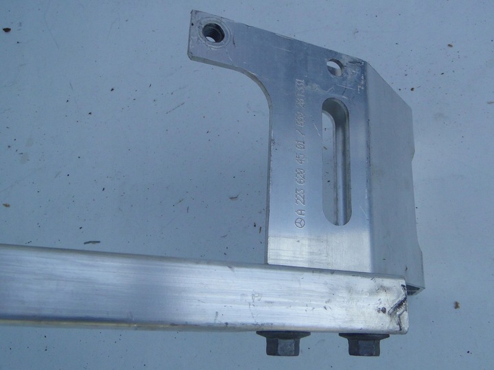 фото №10, Mercedes s клас w223 223 maybach z223 балка нижня w бампер + кронштейни