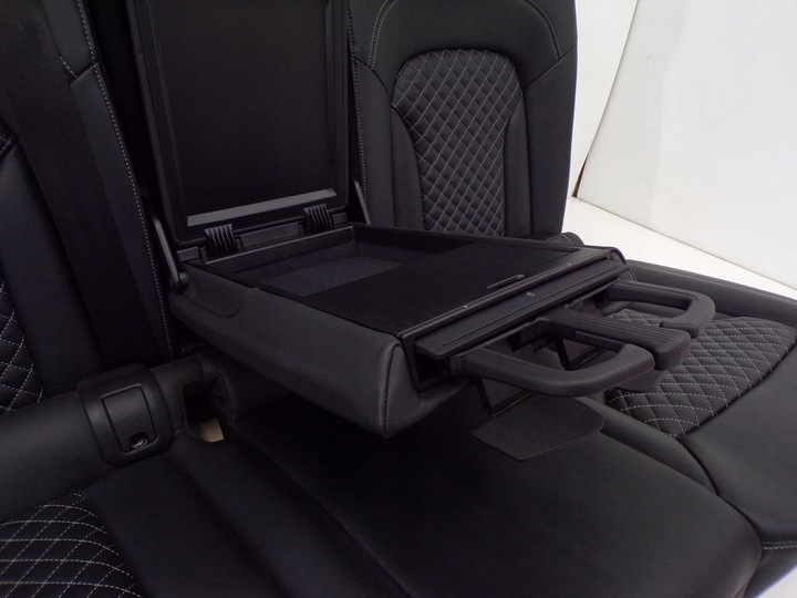 фото №7, Диван підлокітник isofix стьобана шкіра audi q3 2011-2018r