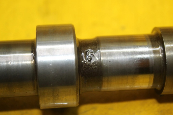 фото №12, Вал правые выпускной a8 a6 c4 4.2 b 077102a