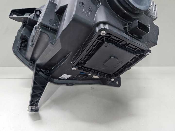 фото №12, Лампа перед передняя правая renault twingo iii 3 рестайлинг 260105001r