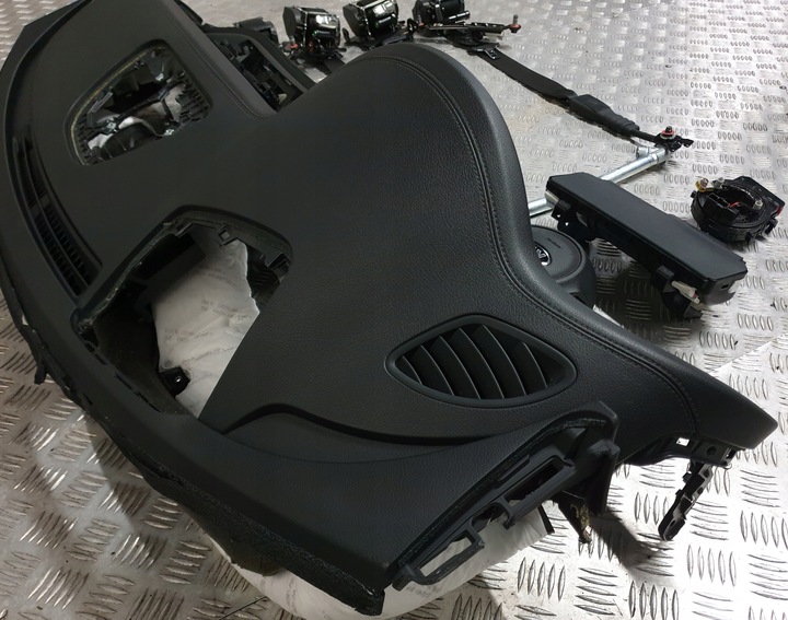 фото №13, Консоль панель капот ремни air bag датчик kia stinger 17-21