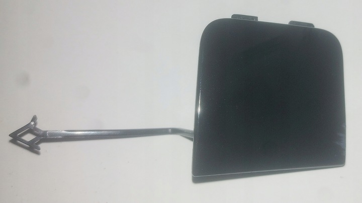 фото №1, Заглушка фаркоп бампер зад audi a5 s5 8w6 рестайлинг 8w6807441c