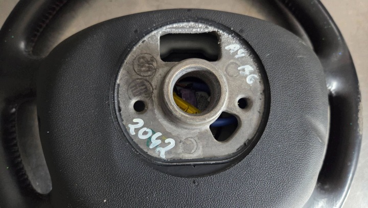 фото №11, Audi a4 b6 руль кожаный подушка kpl. m-2042
