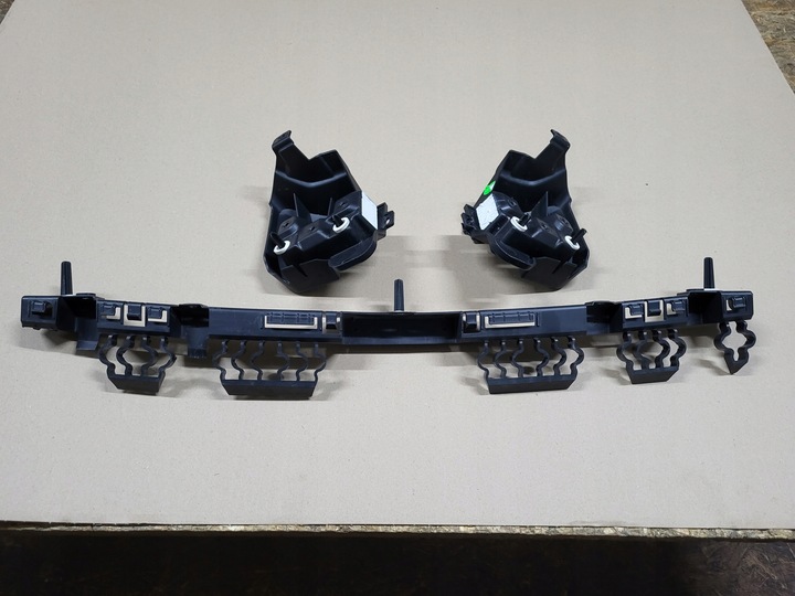 фото №9, Renault clio v 5 ползун крепление бампера заднего зад