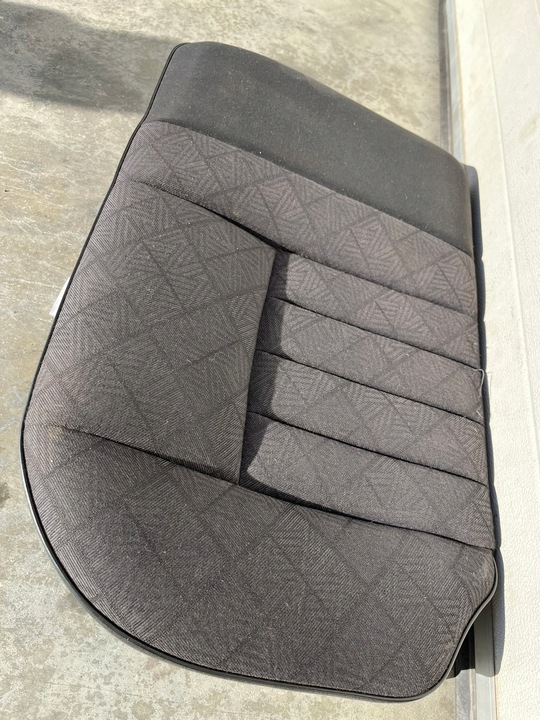 фото №5, Задня диван сидіння чорні mercedes w124 універсал s124