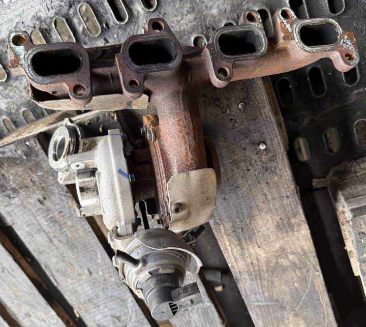 фото №15, Турбіна з колектор skoda octavia ii рестайлінг 03l253016t gtc1244vz супер стан