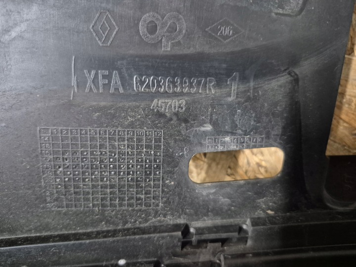 фото №10, Renault scenic iv 4 каркас крепление решётка решётка передняя перед