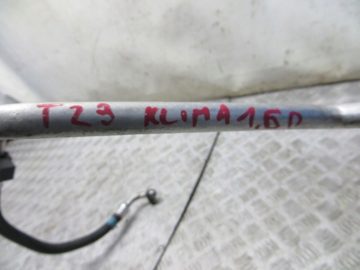 фото №6, Toyota avensis t29 1.6 шланг кондиционера 88707-02190 16-