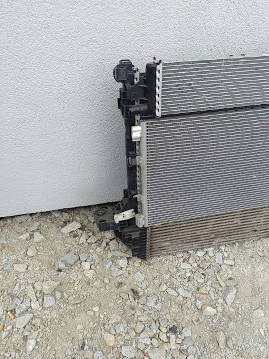 фото №3, Комплект радиатор вентиляторы renault master 10- 214108535r