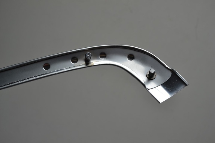 фото №12, Mercedes w124 планка хром бампера зад левая