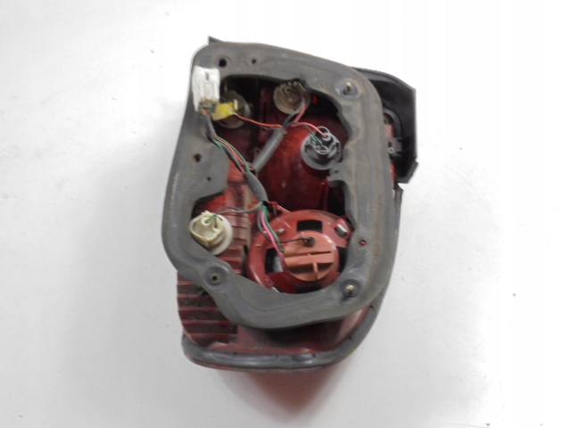 фото №10, Hyundai sonata iv ef лампа зад левая рестайлинг sedan 92401-3d0 + вкладка