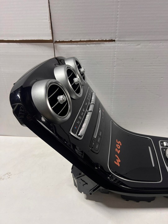 фото №5, Mercedes c клас w205 205 консоль середня