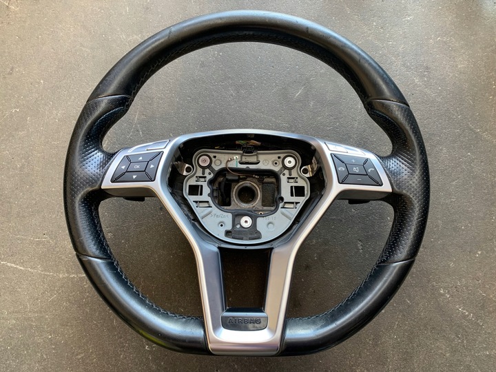 фото №1, Mercedes c клас w204 рестайлінг amg кермо мульті пелюстки