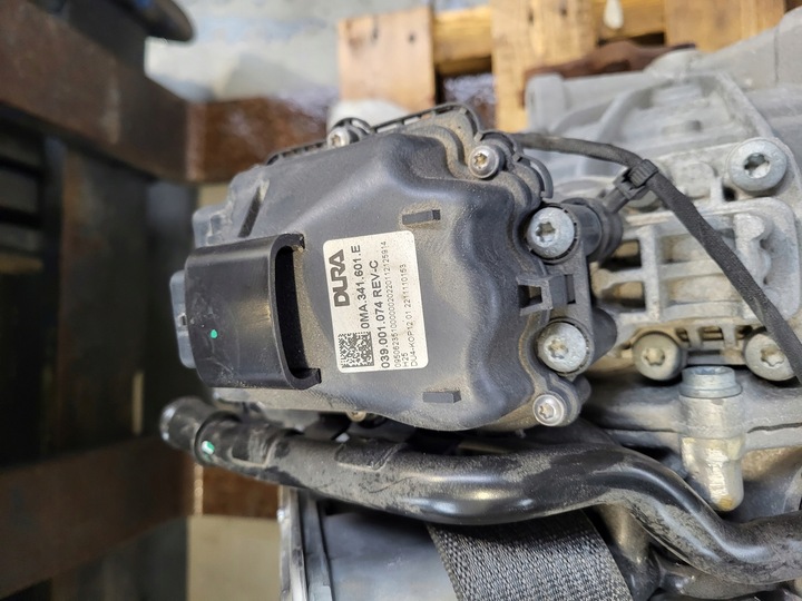 фото №6, Audi e-tron двигун електричний перед