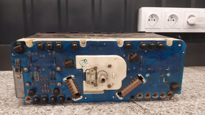 фото №10, 46663302 спідометр  манометр volvo 460 бензин