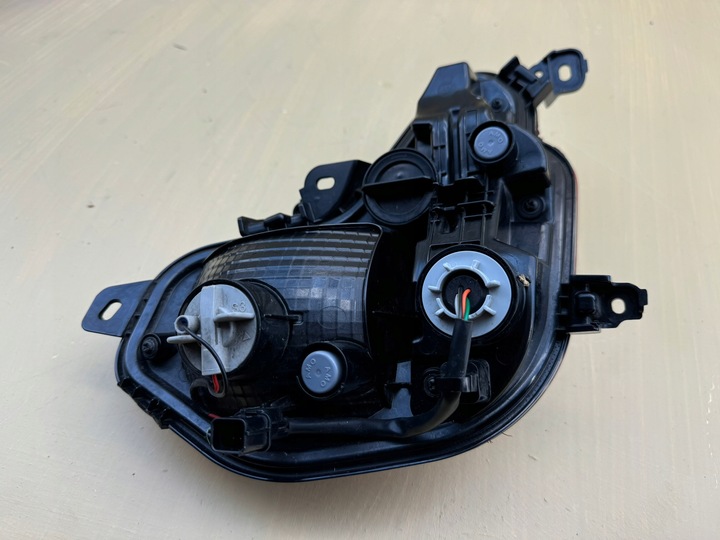 фото №14, Hyundai tucson iv 4 n-line 20r- лампа левый зад задняя левая