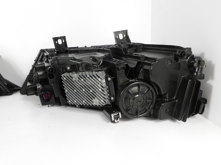 фото №10, Audi q7 4m рестайлинг лампа правая левая laser 4m0941086d 4m0941085d