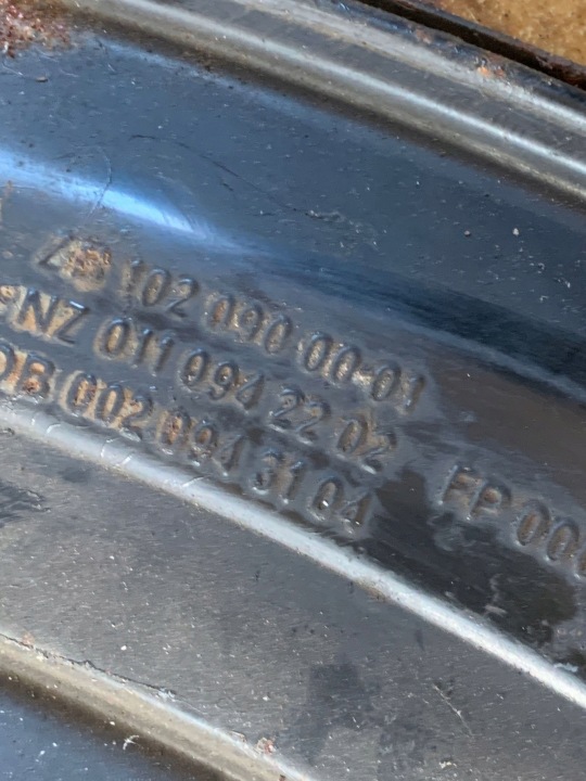 фото №6, Корпус фильтра воздуха mercedes-benz w123 1020900001