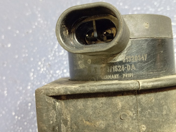 фото №4, Volvo v40 ii 2.0 d2 дополнительный насос воды 31320347