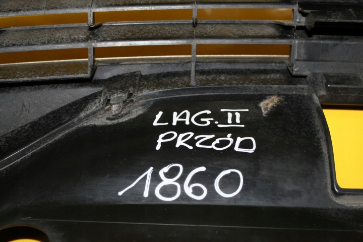 фото №11, Центральная решётка бампера перед laguna ii 820012581