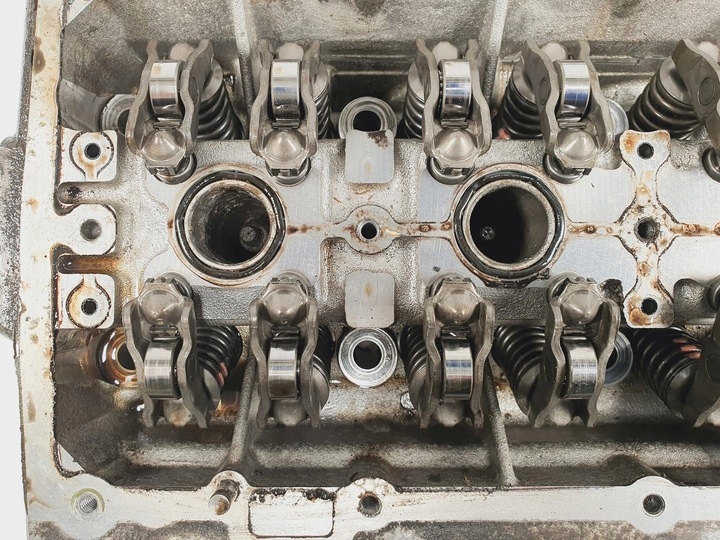 фото №6, Головка кришка vw golf vi cav 1.4 tsi 03c103475bc