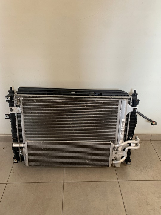 фото №1, Peugeot 508 ii ds7 ds 7 1.6 гибрид гибрид pas переднее радиатор kpl