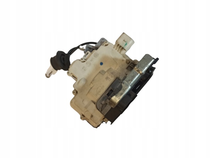 фото №9, Audi q3 8u замок двері праві зад заднє 7pin 8k0839016