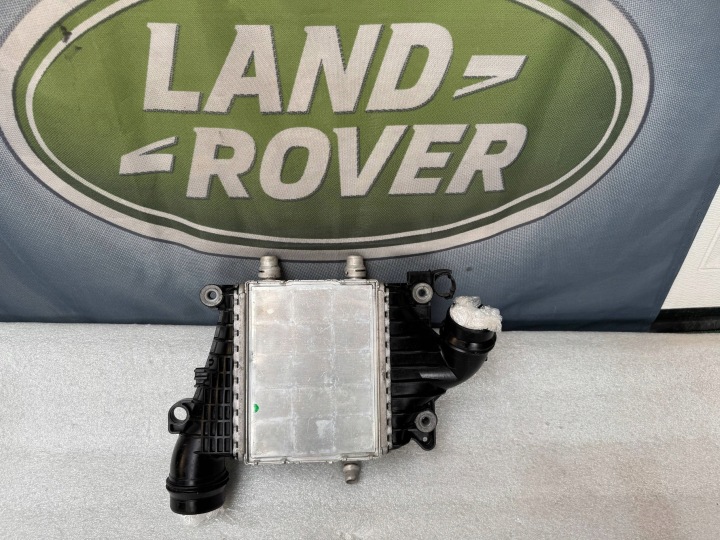 фото №1, Land rover range rover l405 интеркулер lr139052