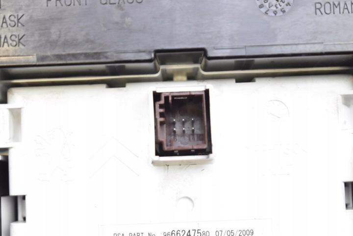 фото №10, Панель приладів eu 9666276380 peugeot 3008 1 i 1.6 hdi 112 km 10-13