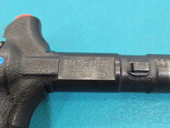 фото №2, Протестированный инжектор toyota corolla e12 23670-27020 2.0 d4d