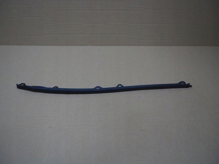 фото №1, Накладка бампера спойлер лівий перед toyota verso