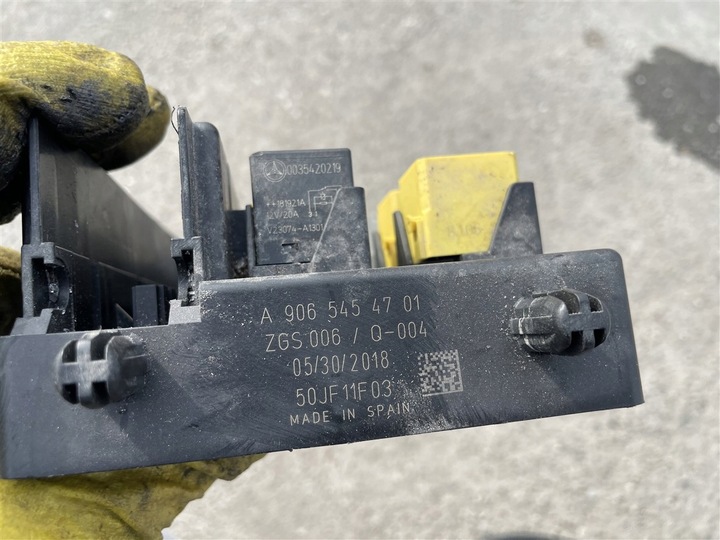 фото №5, Коробка предохранителей блок управления a9065454701 mercedes sprinter 906 рестайлинг