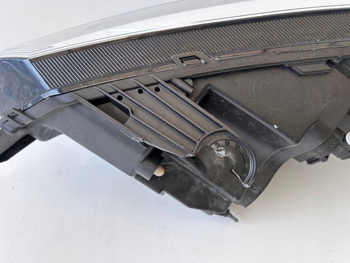 фото №7, Dacia sandero iii лампа права перед 260107978r оригінал