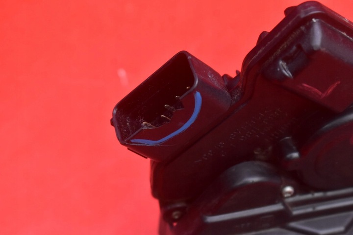 фото №8, Замок двері лівий перед переднє eu b83-b85-l mazda 5 1 i cr 05-08